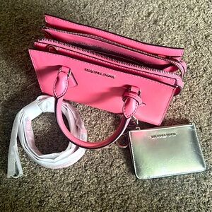 Micheal Kors pink purse with wallet
